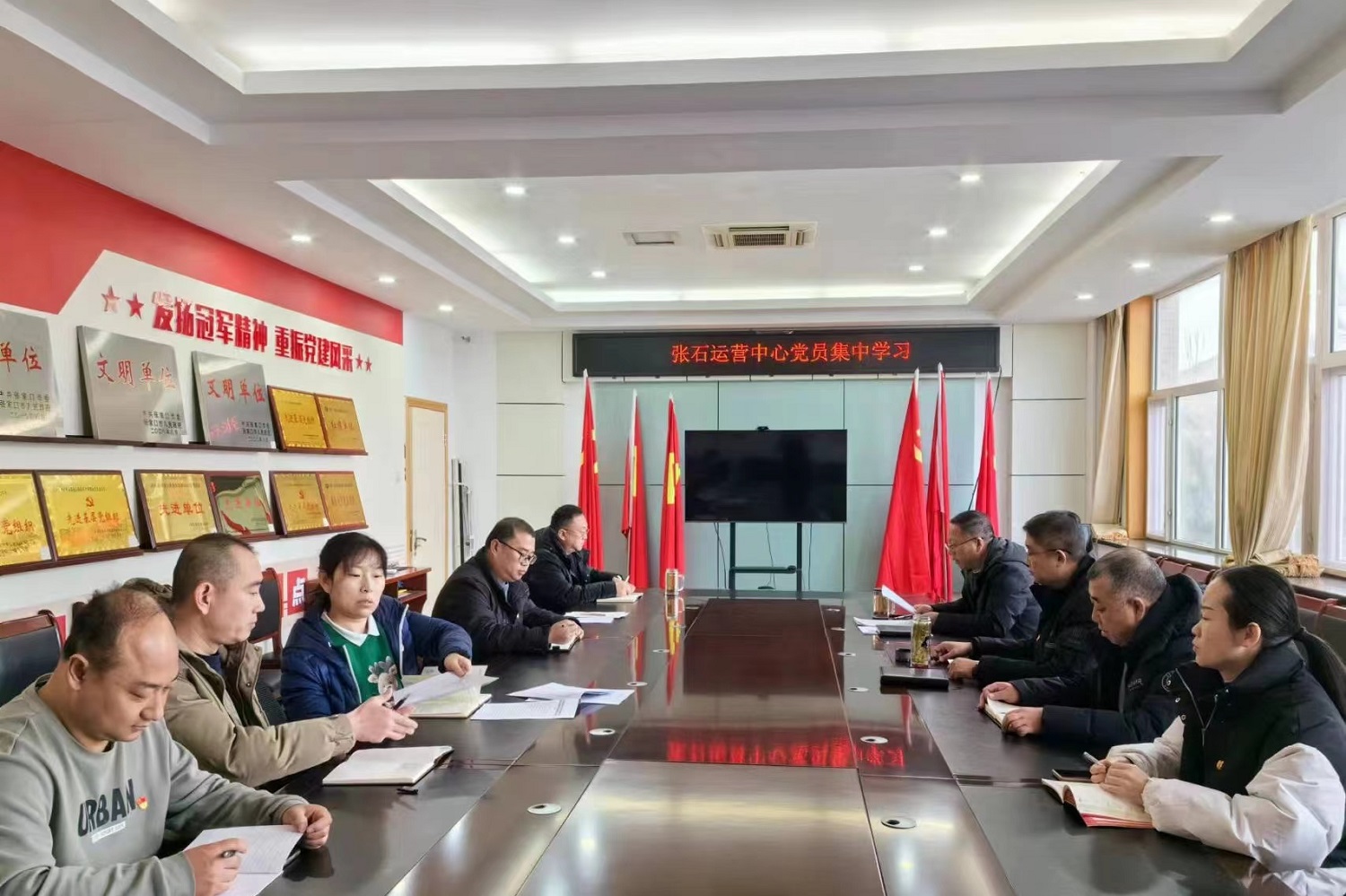 1703577145435374.jpg f2657e9ed6c02f5188c24333b12d21c.jpg